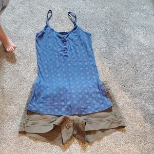 Fossil shirt and American eagle shorts outfit